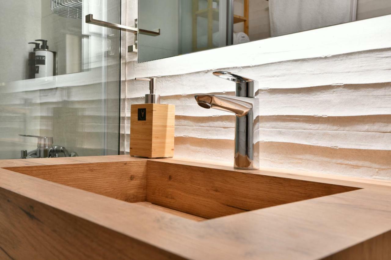 Athens Center Luxury Suite Buitenkant foto